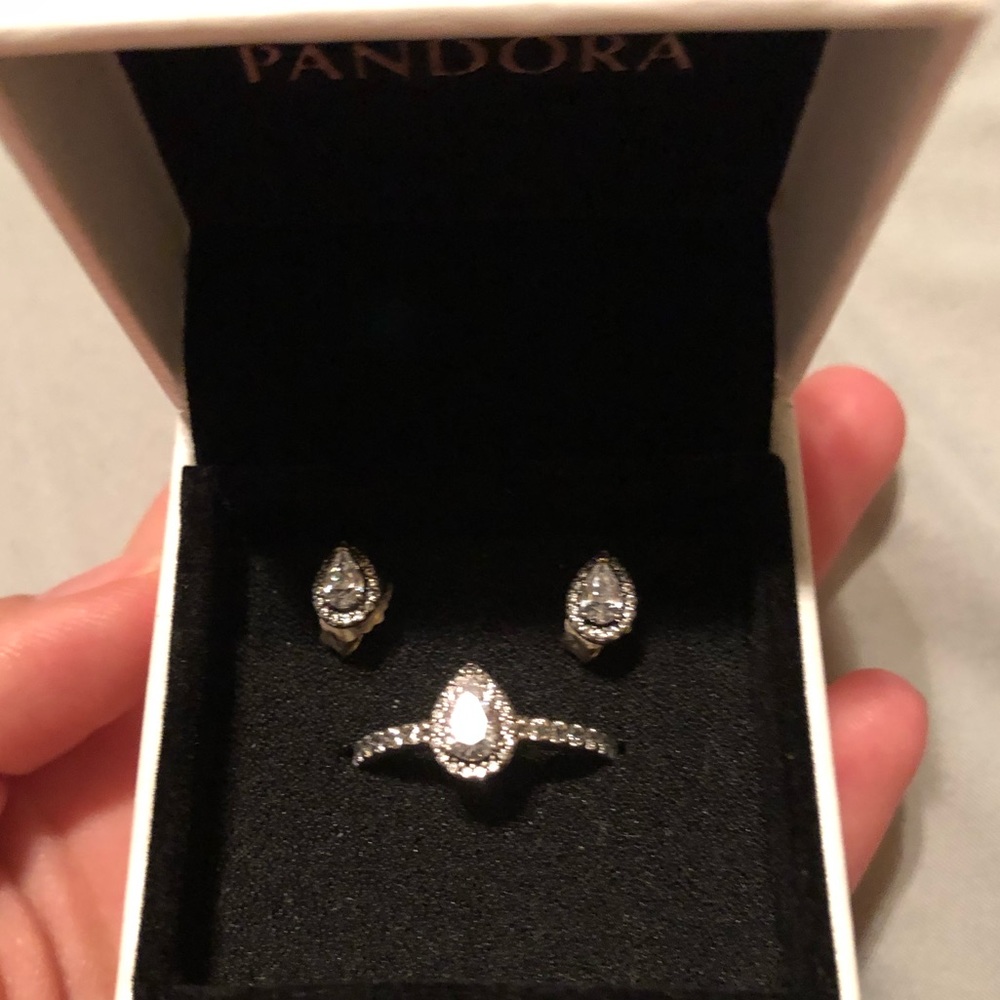 Pandora ring and earrings